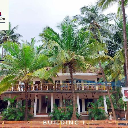 Coconut Garden Beach House Mālvan Dış mekan fotoğraf