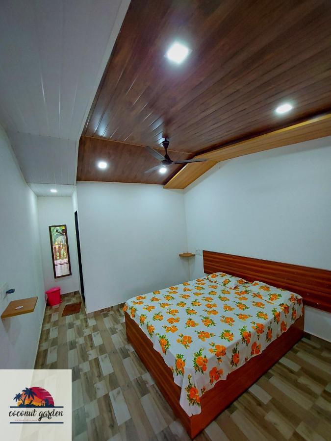 Coconut Garden Beach House Mālvan Dış mekan fotoğraf